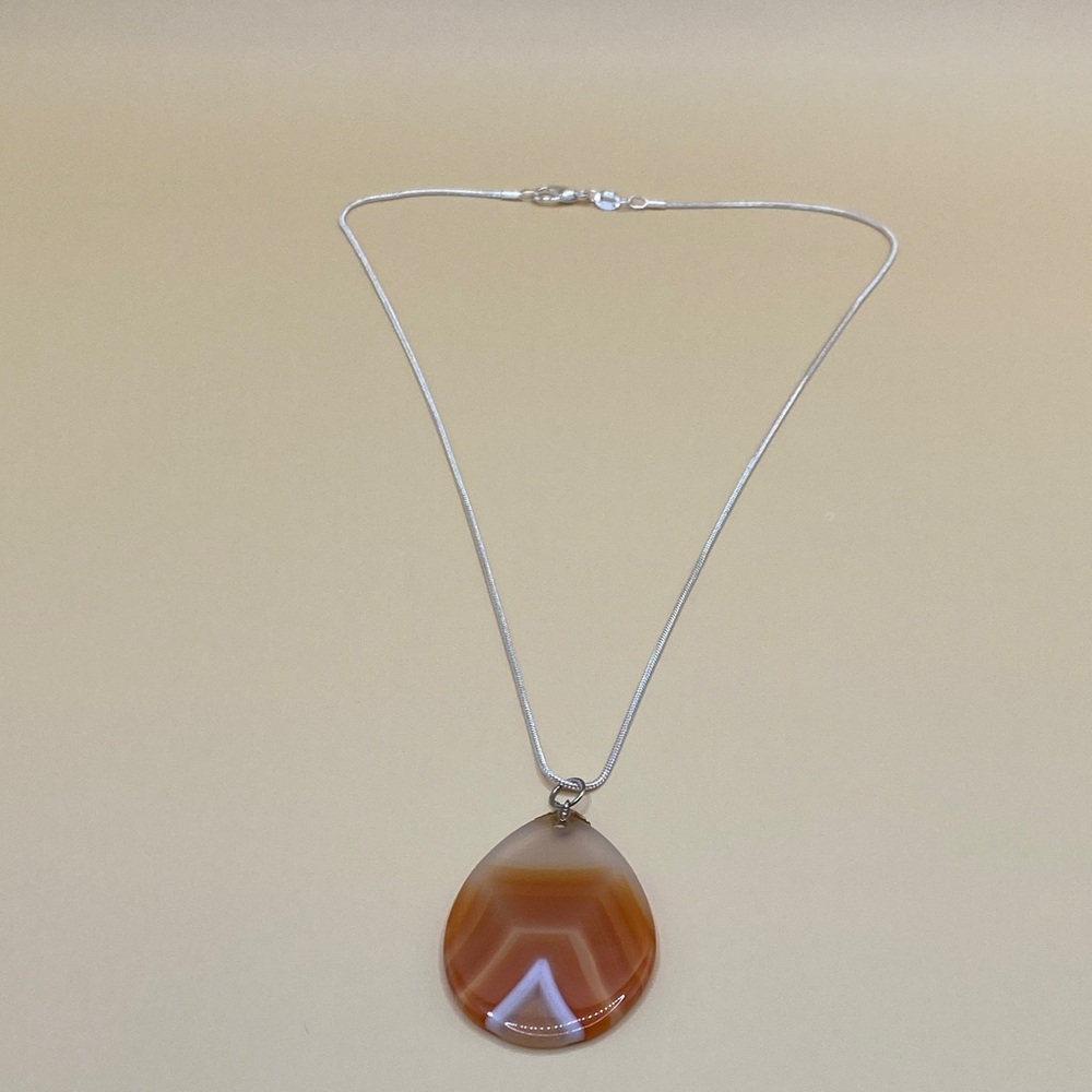 Elegant 925 Silver Necklace with Brown Pendant